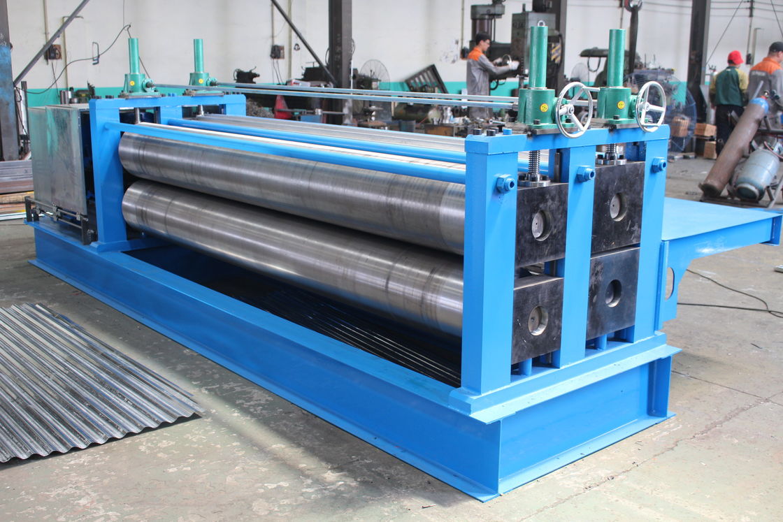Thin Galvanized  Corrugated Sheet Roll Forming Machine 0.12-0.4mm Barrel